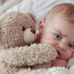 Peur de l’abandon bébé : A quel âge ça commence et comment le rassurer ?